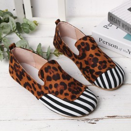 Large Size Women Retro Round Toe Splicing Slip On Flat Loafers