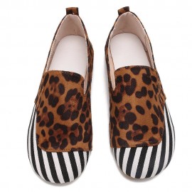 Large Size Women Retro Round Toe Splicing Slip On Flat Loafers