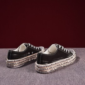 Plus Size Fashion Canvas Rivet Decoration Slip Resistant Flat Causal Shoes